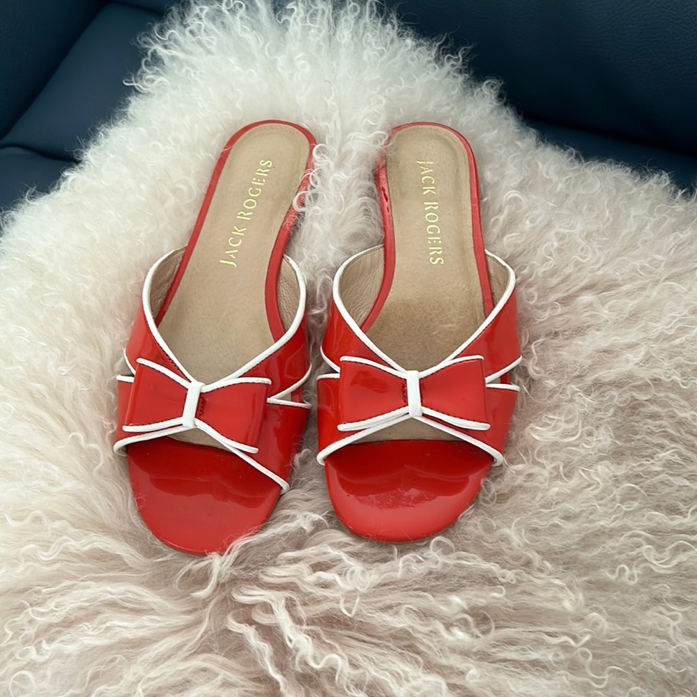 Jack Rogers sandals in good condition.
